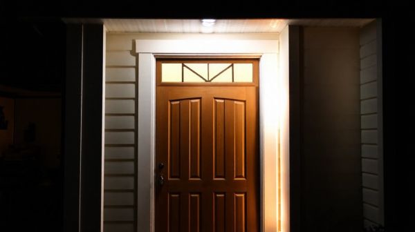 Top 5 avantages d'une porte isolante entre garage et maison